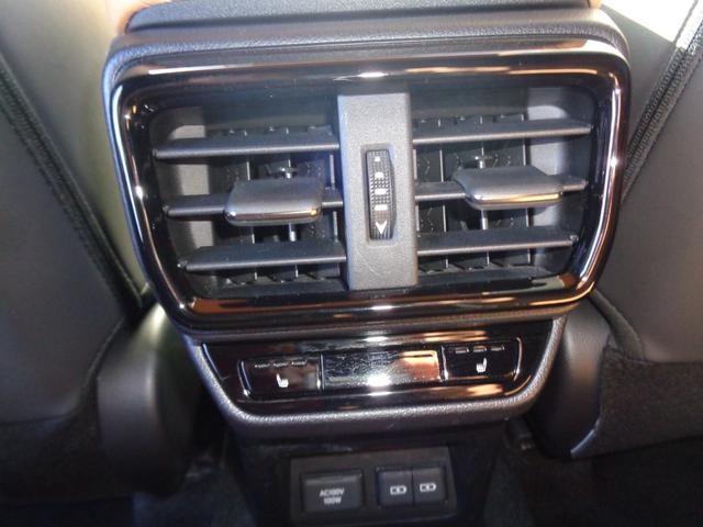 NX NX250 バージョンL 純正ナビ フルセグテレビ パノラミックビューモニター ドライブレコーダー ビルトインETC2.0 ヘッドアップディスプレイ レザーシート シートエアコン サンルーフ パワーバックドア LEDライト(14枚目)