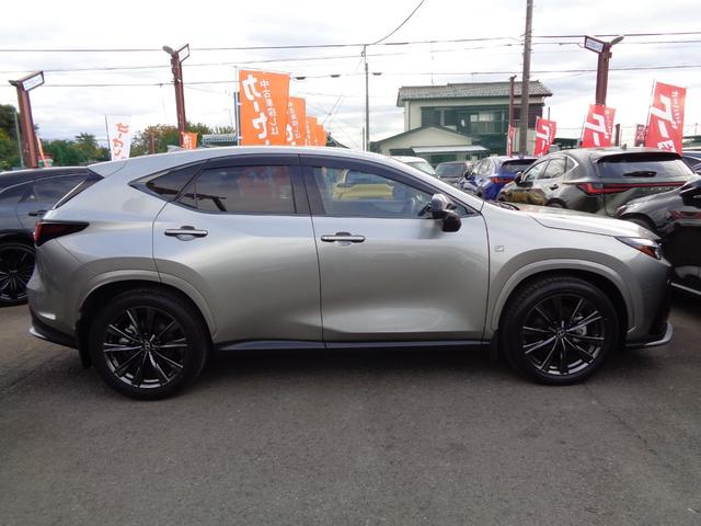 ＮＸ ＮＸ３５０　Ｆスポーツ　純正ナビ　フルセグテレビ　パノラミックビューモニター　ドライブレコーダー　ビルトインＥＴＣ２．０　デジタルインナーミラー　レザーシート　シートエアコン　ワイヤレス充電　パワーバックドア　ＬＥＤライト（4枚目）