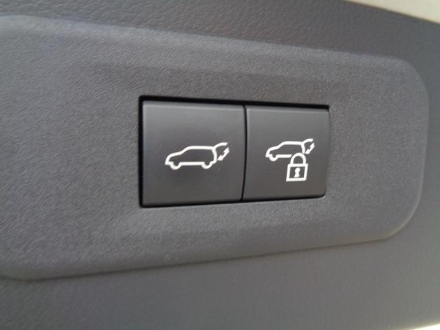 ＮＸ ＮＸ３５０　Ｆスポーツ　純正ナビ　フルセグテレビ　パノラミックビューモニター　ドライブレコーダー　ビルトインＥＴＣ２．０　デジタルインナーミラー　レザーシート　シートエアコン　ワイヤレス充電　パワーバックドア　ＬＥＤライト（17枚目）