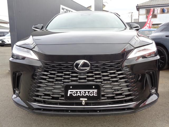 ＲＸ ＲＸ４５０ｈ＋　バージョンＬ　純正ナビ　フルセグテレビ　パノラミックビューモニター　ドライブレコーダー　ビルトインＥＴＣ２．０　デジタルインナーミラー　レザーシート　シートエアコン　パノラマルーフ　パワーバックドア　ＬＥＤライト（2枚目）