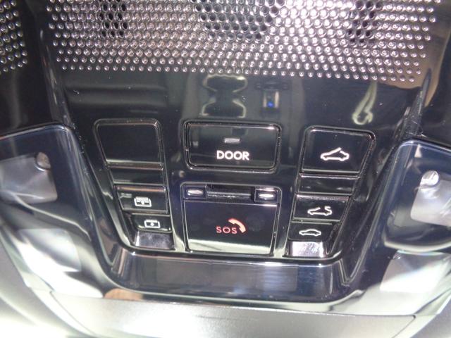 ＲＸ ＲＸ４５０ｈ＋　バージョンＬ　純正ナビ　フルセグテレビ　パノラミックビューモニター　ドライブレコーダー　ビルトインＥＴＣ２．０　デジタルインナーミラー　レザーシート　シートエアコン　パノラマルーフ　パワーバックドア　ＬＥＤライト（22枚目）