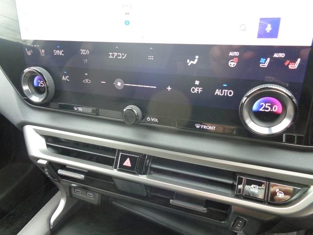 ＲＸ ＲＸ４５０ｈ＋　バージョンＬ　純正ナビ　フルセグテレビ　パノラミックビューモニター　ドライブレコーダー　ビルトインＥＴＣ２．０　デジタルインナーミラー　レザーシート　シートエアコン　パノラマルーフ　パワーバックドア　ＬＥＤライト（26枚目）