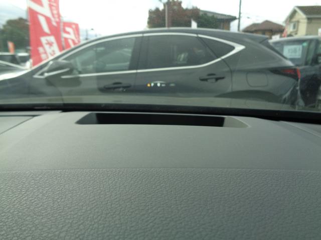 ＲＸ ＲＸ４５０ｈ＋　バージョンＬ　純正ナビ　フルセグテレビ　パノラミックビューモニター　ドライブレコーダー　ビルトインＥＴＣ２．０　デジタルインナーミラー　レザーシート　シートエアコン　パノラマルーフ　パワーバックドア　ＬＥＤライト（30枚目）