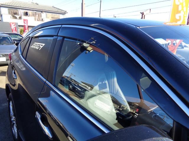 ハリアーハイブリッド Z レザーパッケージ 純正ナビ フルセグテレビ JBLサウンドシステム パノラミックビューモニター ドライブレコーダー ビルトインETC2.0 ワイヤレス充電 レザーシート シートエアコン パワーバックドア 新車保証書付き(10枚目)