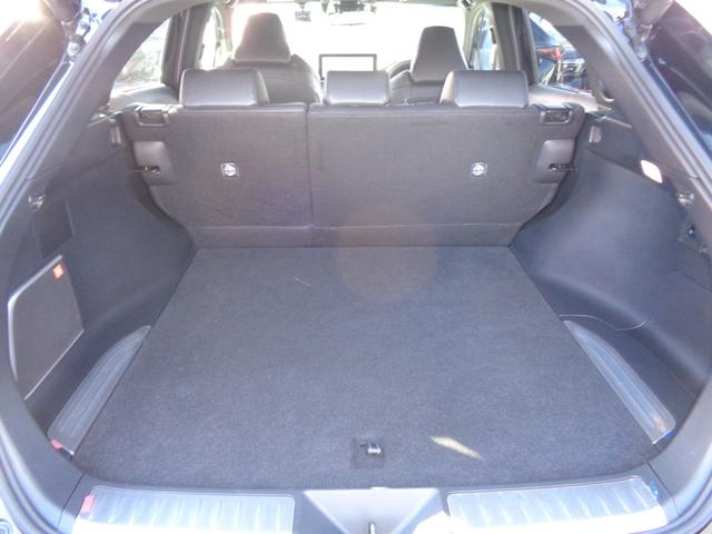 ハリアーハイブリッド Z レザーパッケージ 純正ナビ フルセグテレビ JBLサウンドシステム パノラミックビューモニター ドライブレコーダー ビルトインETC2.0 ワイヤレス充電 レザーシート シートエアコン パワーバックドア 新車保証書付き(16枚目)