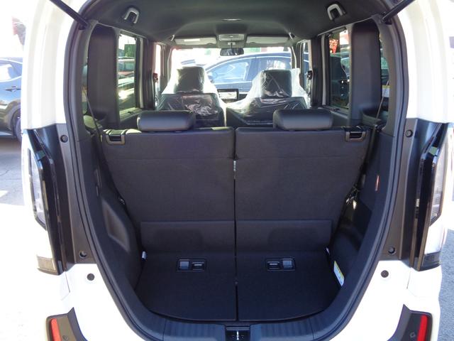 N-BOXカスタム ターボ 純正8型ナビ フルセグテレビ Bluetooth バックモニター ハーフレザーシート シートヒーター 両側パワースライドドア LEDヘッドライト アルミホイール クルーズコントロール 新車保証継承渡し(13枚目)