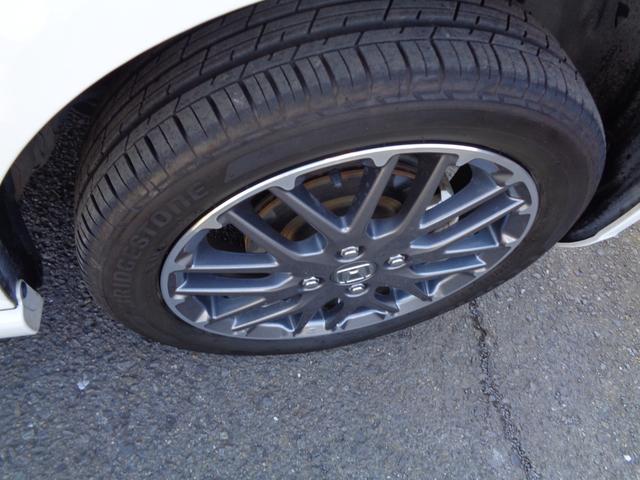 Ｎ－ＢＯＸカスタム ターボ　純正８型ナビ　フルセグテレビ　Ｂｌｕｅｔｏｏｔｈ　バックモニター　ハーフレザーシート　シートヒーター　両側パワースライドドア　ＬＥＤヘッドライト　アルミホイール　法人ワンオーナー　新車保証書付き（9枚目）