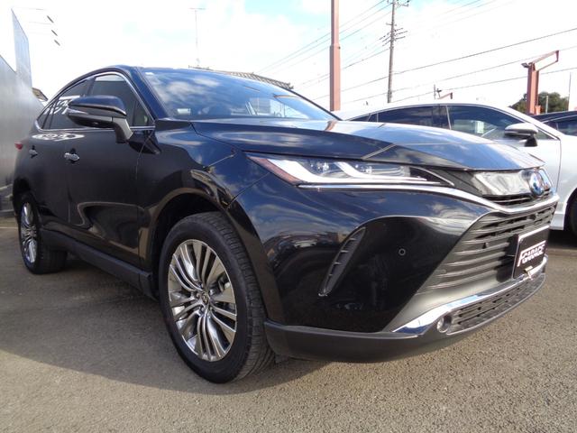 ハリアーハイブリッド Ｚ　レザーパッケージ　純正ナビ　フルセグテレビ　パノラミックビューモニター　デジタルインナーミラー　ドライブレコーダー　ビルトインＥＴＣ２．０　黒革シート　シートエアコン　パワーバックドア　ＬＥＤライト　新車保証書付き（3枚目）