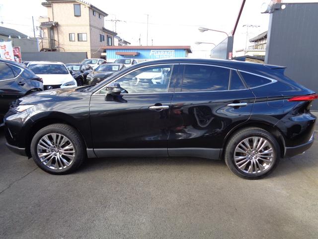 ハリアーハイブリッド Ｚ　レザーパッケージ　純正ナビ　フルセグテレビ　パノラミックビューモニター　デジタルインナーミラー　ドライブレコーダー　ビルトインＥＴＣ２．０　黒革シート　シートエアコン　パワーバックドア　ＬＥＤライト　新車保証書付き（5枚目）