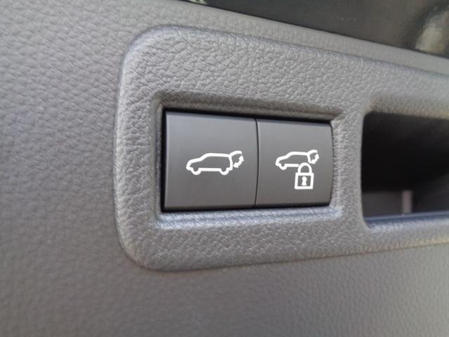 ハリアーハイブリッド Ｚ　レザーパッケージ　純正ナビ　フルセグテレビ　パノラミックビューモニター　デジタルインナーミラー　ドライブレコーダー　ビルトインＥＴＣ２．０　黒革シート　シートエアコン　パワーバックドア　ＬＥＤライト　新車保証書付き（17枚目）