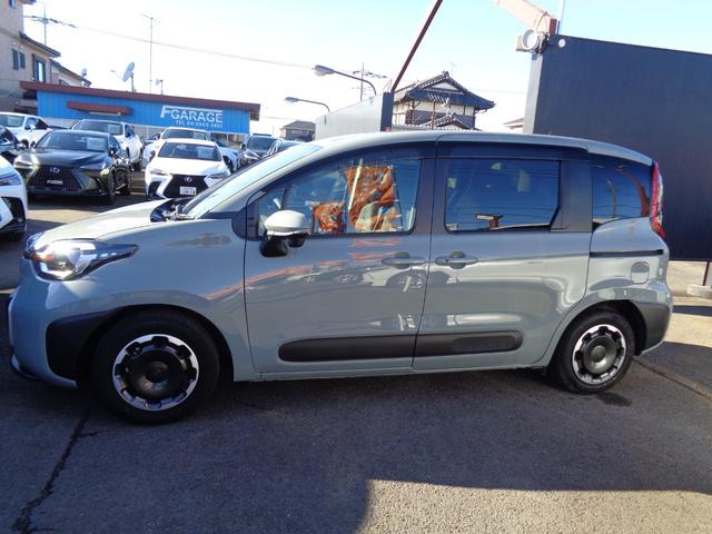 シエンタ ハイブリッドZ 純正ナビ フルセグテレビ バックモニター ドライブレコーダー ビルトインETC シートヒーター ステアリングヒーター 両側パワースライドドア クルーズコントロール LEDヘッドライト 新車保証書付き(5枚目)