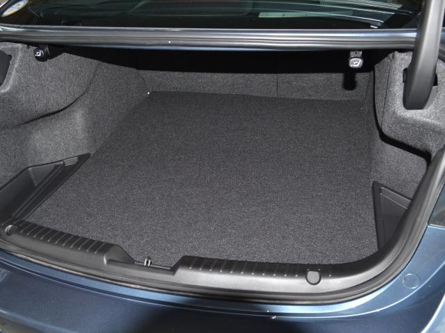 2.2 XD Lパッケージ ディーゼルターボ 4WD 白革 BOSE(10枚目)