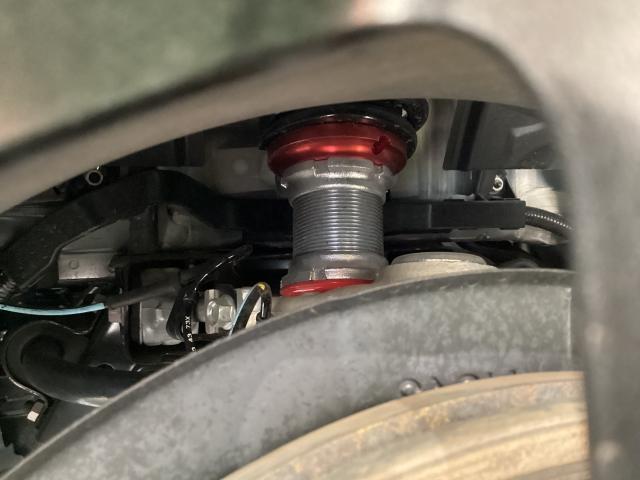 ロードスターＲＦ ２．０　ＶＳ　テラコッタ　セレクション　マツダコネクトナビ　ＥＴＣ　ドラレコ　ＢＯＳＥ　本革シート　衝突被害軽減ブレーキ　ローダウンサス　バックカメラ　レザー　ＢＴ　オートクルーズ　バックカメラ　フルセグＴＶ　クリアランスソナー　ＤＶＤ（26枚目）