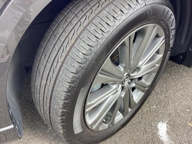 ＣＸ－８ ２．２　ＸＤ　エクスクルーシブ　モード　ディーゼルターボ　４　６人乗り　３６０度カメラ　サンルーフ　シートヒーター　３６０度ビュー　ＢＴオーディオ　オートハイビーム　パワーゲート　ワンオーナー車　ＡＷＤ　ＬＫＡ　ＬＥＤヘッドライト　本革シート　ＵＳＢ　サンルーフ（33枚目）