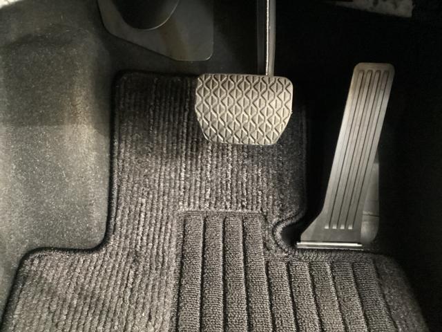 CX-3 2.0 20S プロアクティブ Sパッケージ ワンオーナー 全周囲カメラ 衝突被害軽減ブレーキ アダプティブクルーズコントロール LEDヘッドライト バックモニター Aストップ 運転席パワーシート ミュージックプレイヤー接続可 エアコン クリソナ(31枚目)