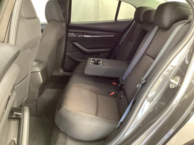 MAZDA3セダン 1.8 XDプロアクティブ ツーリング セレクション ディー ワンオーナー 全周囲カメラ ETC2.0 衝突被害軽減ブレーキ 電動シート LEDヘッドライト シートヒーター 前席シートヒーター 1オーナー 横滑り防止装置 車線逸脱警報 パワーシート LEDヘッド(10枚目)