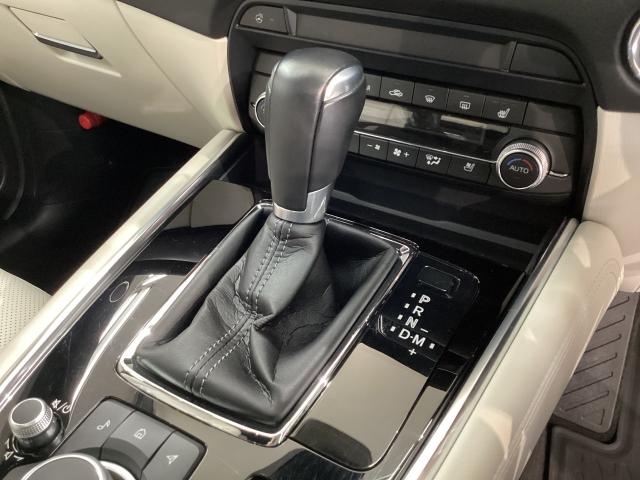 CX-8 2.2 XD エクスクルーシブ モード ディーゼルターボ ワンオーナー 全周囲カメラ アクセル踏み間違い防止装置 LEDヘッドライト 電動リアゲート ルーフレール サンルーフ 360度ビュー BTオーディオ オートハイビーム パワーゲート ワンオーナー車(21枚目)