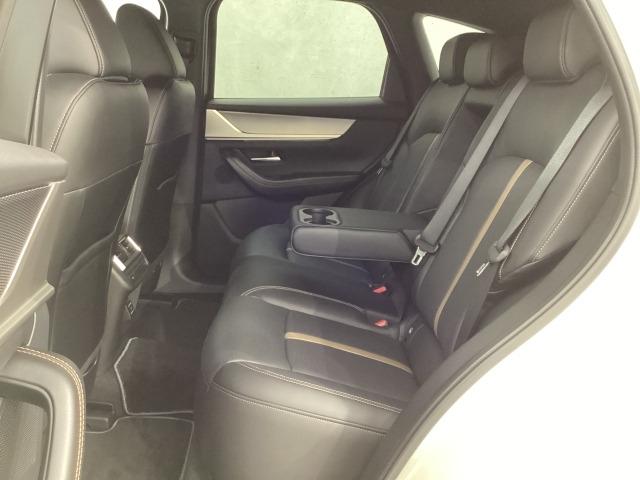 ＣＸ－６０ ３．３　ＸＤハイブリッド　エクスクルーシブ　スポーツ　ディー　全周囲カメラ　障害物センサー　本革シート　アクセル踏み間違い防止装置　電動リアゲート　ＬＥＤヘッドライト　レーンアシスト　ＭＲＣＣ　本革シート　スマートキー　横滑り防止装置　Ｂｌｕｅｔｏｏｔｈ　ＥＴＣ（10枚目）