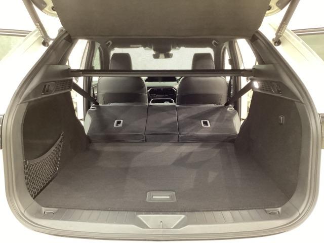 ＣＸ－６０ ３．３　ＸＤハイブリッド　エクスクルーシブ　スポーツ　ディー　全周囲カメラ　障害物センサー　本革シート　アクセル踏み間違い防止装置　電動リアゲート　ＬＥＤヘッドライト　レーンアシスト　ＭＲＣＣ　本革シート　スマートキー　横滑り防止装置　Ｂｌｕｅｔｏｏｔｈ　ＥＴＣ（12枚目）