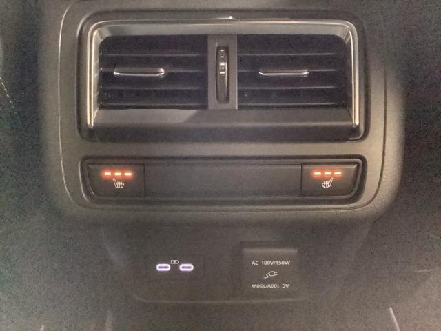 ＣＸ－６０ ３．３　ＸＤハイブリッド　エクスクルーシブ　スポーツ　ディー　全周囲カメラ　障害物センサー　本革シート　アクセル踏み間違い防止装置　電動リアゲート　ＬＥＤヘッドライト　レーンアシスト　ＭＲＣＣ　本革シート　スマートキー　横滑り防止装置　Ｂｌｕｅｔｏｏｔｈ　ＥＴＣ（20枚目）