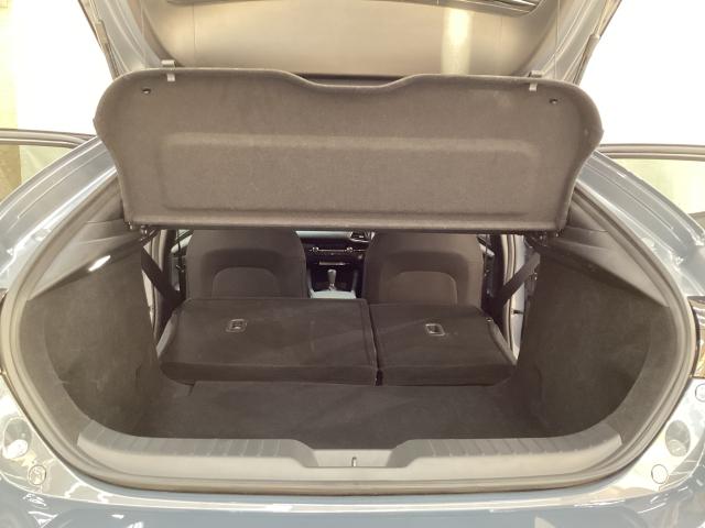 MAZDA3ファストバック 1.5 15S ツーリング ワンオーナー 全周囲カメラ ドライブレコーダー LEDヘッドライト 衝突被害軽減ブレーキ 障害物センサー フルセグテレビ レーンアシスト アダプティブクルーズ ワンオーナ コーナーセンサー DVD(12枚目)