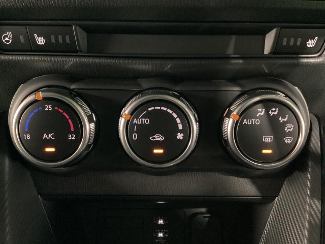 ＭＡＺＤＡ２ １５ＢＤ（ブラック）２ＷＤ　マツダコネクトパッケージ　セーフティクルーズパッケージ　ウォームコンフォートパッケージ　３６０℃セーフティパッケージ　パノラマモニタ　ブルートゥース　デモアップ　スマートシティブレーキサポート　ＥＴＣ（20枚目）