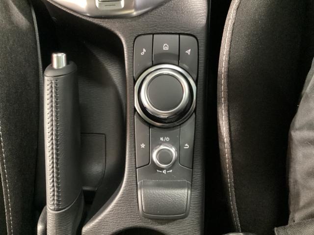 MAZDA2 15BD i セレクション 2WD マツダコネクトパッケージ 360℃ビュー 地デジ (21枚目)