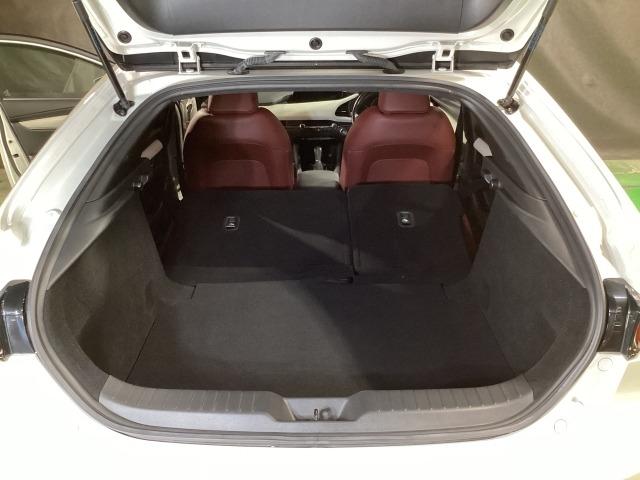 MAZDA3ファストバック XD 100周年特別記念車 2WD BOSE 360°モニター リモコンスタータ ドラレコ 360°カメラ レーダークルーズコントロール 衝突軽減ブレーキ フルセグTV LEDヘッドライト パーキングセンサー DVD Pシート ETC(12枚目)