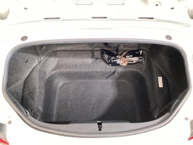 ロードスター 1.5 S レザーパッケージ ホワイト セレクション BOSE バックカメラ ドラレコ ETC LEDヘッドライト クルコン オートライト レザーシート キーレス バックカメラ オートマチックハイビーム Bluetooth ドラレコ 地デジ ETC TV(10枚目)