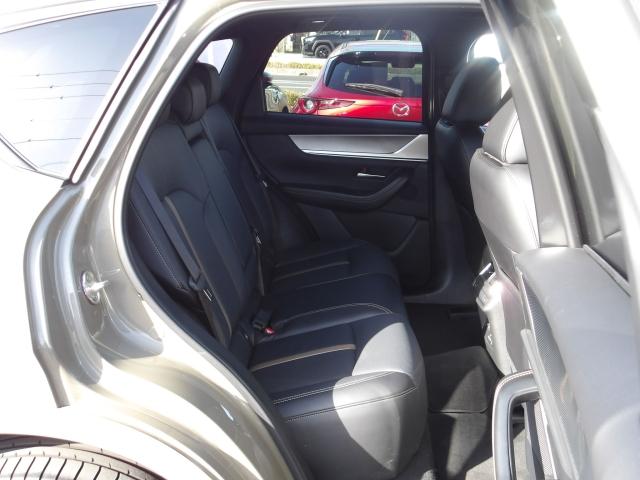 CX-60 XDハイブリッド トレッカー 4WD マツコネナビ 地デジ 360℃ビュー ETC BOSE 20インチアルミ 試乗車 (11枚目)