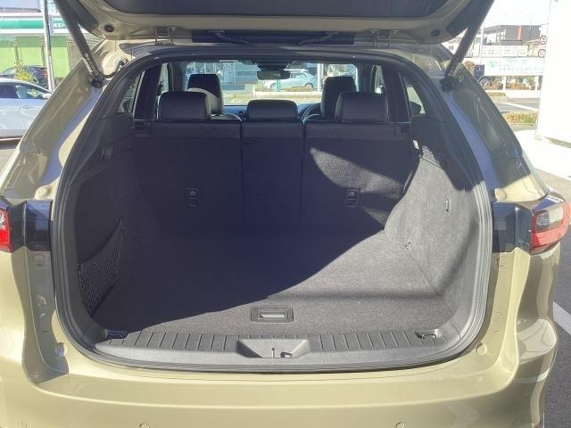 CX-60 XDハイブリッド トレッカー 4WD マツコネナビ 地デジ 360℃ビュー ETC BOSE 20インチアルミ 試乗車 (12枚目)