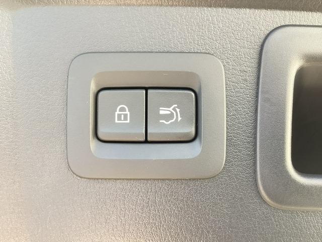 CX-60 XDハイブリッド トレッカー 4WD マツコネナビ 地デジ 360℃ビュー ETC BOSE 20インチアルミ 試乗車 (26枚目)