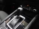 アクセルペダルを踏み込む量や速さに応じて変速パターンを最適制御し、人馬一体の運転感覚を発揮してくれる６速オートマ！