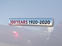 １００周年記念車だけの特別なオーナメント♪ 2