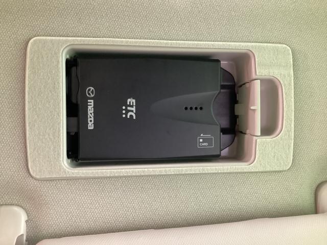 デミオ １．５　１５Ｓ　ツーリング　コーナーソナー　地デジ　インテリジェントキー　記録簿　ブルートゥース　ＤＶＤ　ＬＥＤヘッド　ワンオーナー車　ドラレコ　前席シートヒーター　横滑り防止装置　ＥＴＣ　ハイビームアシスト　オートエアコン（24枚目）