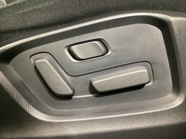 ＣＸ－８ ２．５　２５Ｓ　プロアクティブ　パワーウィンドウ　ＬＫＡ　レーダークルーズコントロール　ＤＶＤ　点検記録簿　ＡＢＳ　パワーシート　シートヒーター　ＬＥＤライト　ドラレコ　ワンオーナー　ＥＴＣ　助手席エアバッグ　３列シート　ナビ・ＴＶ（8枚目）