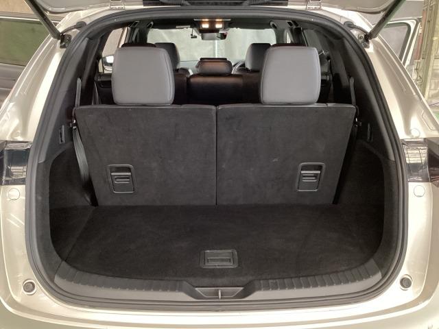 ＣＸ－８ ２．２　ＸＤ　ブラックトーン　エディション　ディーゼルターボ　３６０ビュー　電動リヤゲート　衝突軽減装置　追従クルコン　車線逸脱警報装置　運転席パワーシート　ＬＥＤヘッド　１オーナー　Ｂｌｕｅｔｏｏｔｈ　オートマチックハイビーム　コーナーセンサー　オートライト（12枚目）