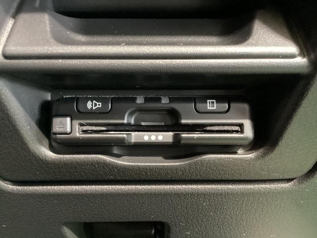 CX-60 3.3 XD Sパッケージ 4WD シグネチャースタイル 360度モニター シートヒーター 携帯充電Qi レーダークルコン 記録簿 USB 地デジ AWD 1オーナー DSC LEDヘッドライト 前後ソナー 盗難防止装置 レーンアシスト(24枚目)