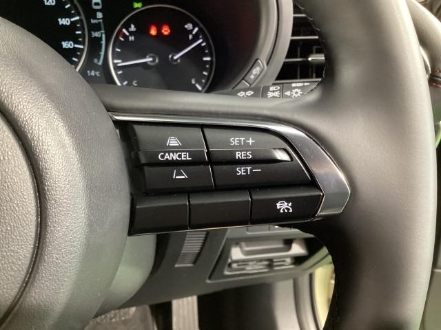 MAZDA3ファストバック 1.5 15S ブラック セレクション 360度モニター 携帯充電Qi カープレイ対応 元当社試乗車 シートヒーター パワーシート フルセグ レーダークルーズコントロール 360度ビューモニター LEDヘッドライト(24枚目)