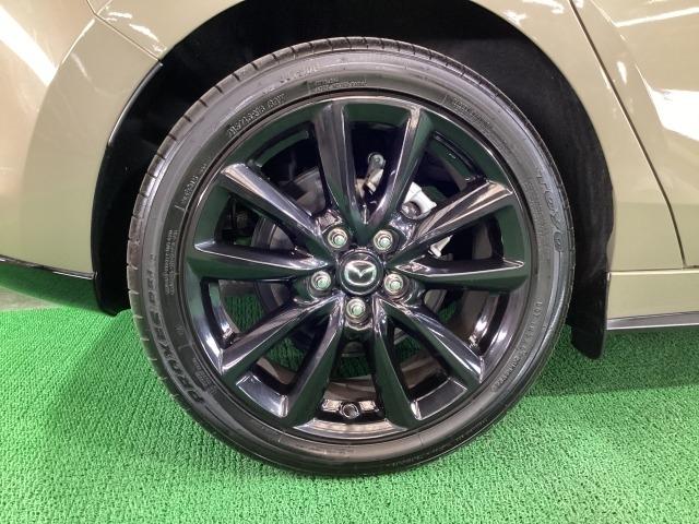MAZDA3ファストバック 1.5 15S ブラック セレクション 360度モニター 携帯充電Qi カープレイ対応 元当社試乗車 シートヒーター パワーシート フルセグ レーダークルーズコントロール 360度ビューモニター LEDヘッドライト(32枚目)