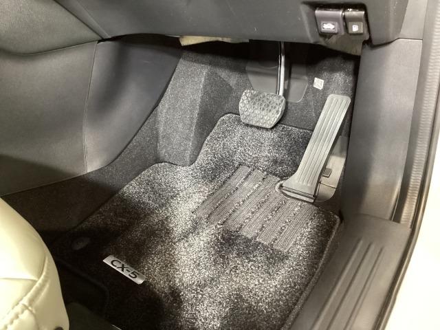 ＣＸ－５ ２．２　ＸＤ　シルク　ベージュ　セレクション　ディーゼルター　衝突軽減装置　フルセグＴＶ　パワーシート　３６０°ビューモニター　ＥＴＣ　車線逸脱警報　シートヒーター　ドラレコ　ＬＥＤ　レーダークルーズ　ターボ　電動リヤゲート　Ｂｌｕｅｔｏｏｔｈオーディオ　地デジ（36枚目）