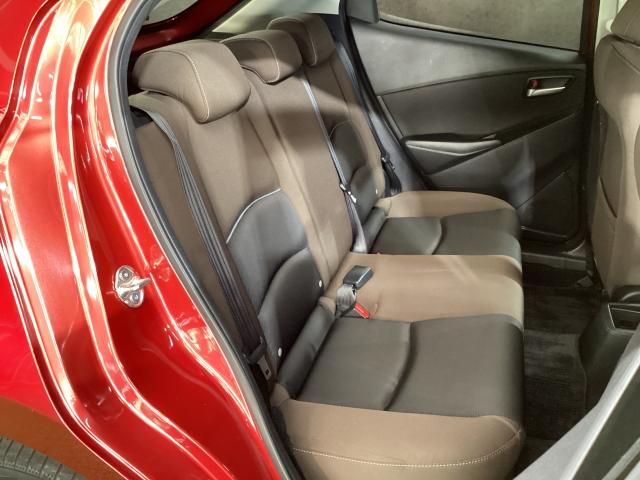 MAZDA2 1.5 15S プロアクティブ スマート エディション 4W アイドリングストップ 全方位カメラ 横滑り防止装置 衝突被害軽減システム スマートキー LEDヘッドランプ シートヒーター 4WD ETC DVD(10枚目)