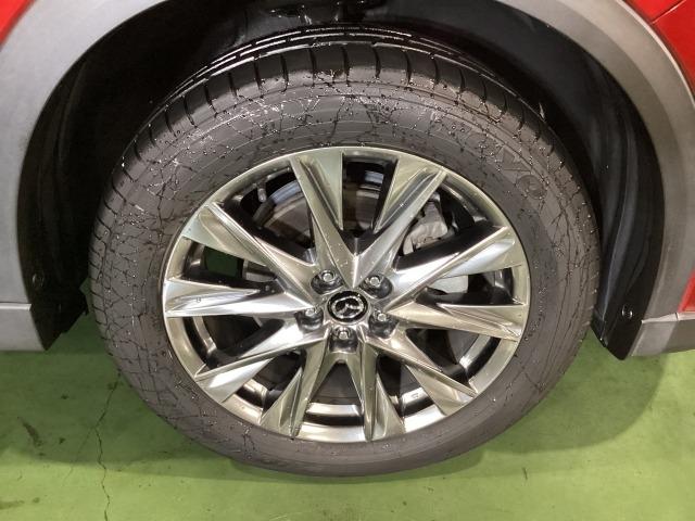 ＣＸ－８ ２．２　ＸＤ　Ｌパッケージ　ディーゼルターボ　４ＷＤ　７人乗り　オートリアゲート　定期点検記録簿　レーンキープ　本革シート　Ｂｌｕｅｔｏｏｔｈ接続　クリアランスソナー　１オーナー　パワーシート　ルーフレール　ＬＥＤヘッドライト　オートハイビーム　ヒーター（35枚目）