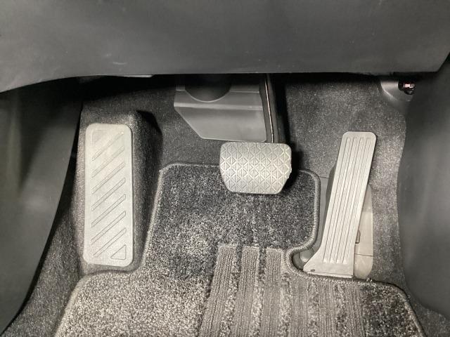 ＣＸ－８ ２．２　ＸＤ　Ｌパッケージ　ディーゼルターボ　４ＷＤ　７人乗り　オートリアゲート　定期点検記録簿　レーンキープ　本革シート　Ｂｌｕｅｔｏｏｔｈ接続　クリアランスソナー　１オーナー　パワーシート　ルーフレール　ＬＥＤヘッドライト　オートハイビーム　ヒーター（37枚目）