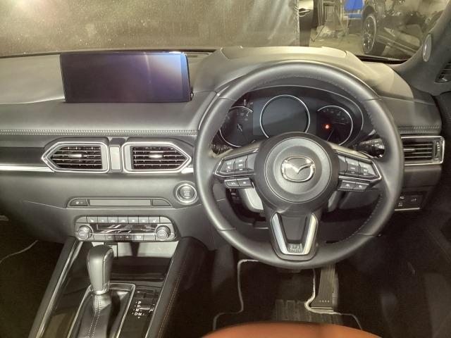 ＣＸ－５ ２．２　ＸＤ　レトロスポーツエディション　ディーゼルターボ　社用車　エアバック　フルオートエアコン　地上デジタル　ＬＥＤヘッドライト　パワーリフトゲート　パワステ　アイドリングストップ　ワンオーナー　ＵＳＢ　横滑り防止装置　パーキングセンサー　ＡＷＤ　キ－レス（2枚目）