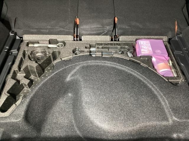 ＣＸ－５ ２．２　ＸＤ　レトロスポーツエディション　ディーゼルターボ　社用車　エアバック　フルオートエアコン　地上デジタル　ＬＥＤヘッドライト　パワーリフトゲート　パワステ　アイドリングストップ　ワンオーナー　ＵＳＢ　横滑り防止装置　パーキングセンサー　ＡＷＤ　キ－レス（40枚目）