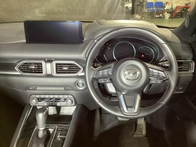 ＣＸ－５ ２．２　ＸＤ　スポーツ　アピアランス　ディーゼルターボ　３６０度ビュー　ソナー　パワーテールゲート　追従クルコン　ＢＴオーディオ　ＬＥＤライト　本革シート　レーンキープ　パワーシート　ドラレコ　シートヒーター　ＥＴＣ　ツインターボ　ＵＳＢ　オートハイビーム（2枚目）