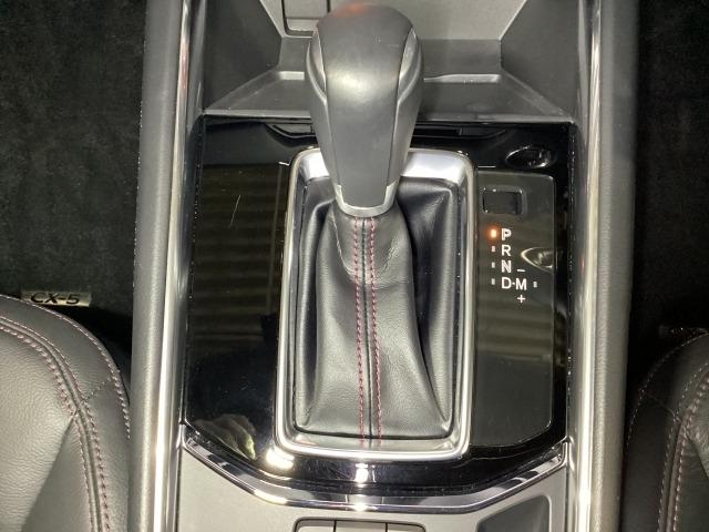 ＣＸ－５ ２．２　ＸＤ　スポーツ　アピアランス　ディーゼルターボ　３６０度ビュー　ソナー　パワーテールゲート　追従クルコン　ＢＴオーディオ　ＬＥＤライト　本革シート　レーンキープ　パワーシート　ドラレコ　シートヒーター　ＥＴＣ　ツインターボ　ＵＳＢ　オートハイビーム（23枚目）
