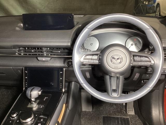 ＭＸ－３０ ２．０　ベーシック＆ユーティリティ＆モダンコンフィデンス　レーダーブレーキ　スマキー　Ｅｔｃ　盗難防止装置　レーンキープアシスト　３６０°カメラ　ＡＣＣ　ナビＴＶ　Ｓヒーター　ＰＷシート　ＤＳＣ　ＡＢＳ（2枚目）