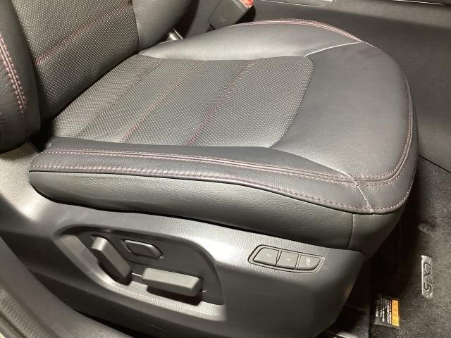 ＣＸ－５ ２．２　ＸＤ　スポーツ　アピアランス　ディーゼルターボ　４Ｗ　３６０度ビュー　ソナー　パワーテールゲート　追従クルコン　ＢＴオーディオ　ＬＥＤライト　本革シート　４ＷＤ　レーンキープ　パワーシート　ドラレコ　シートヒーター　ＥＴＣ　ツインターボ　ＵＳＢ　ナビＴＶ（8枚目）